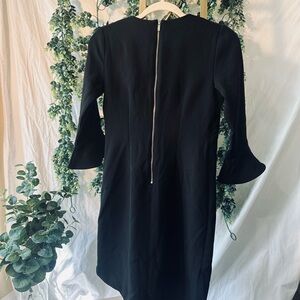 Women’s 2P Ann Taylor Black Long Cuffed Sleeve Knee Length Dress!